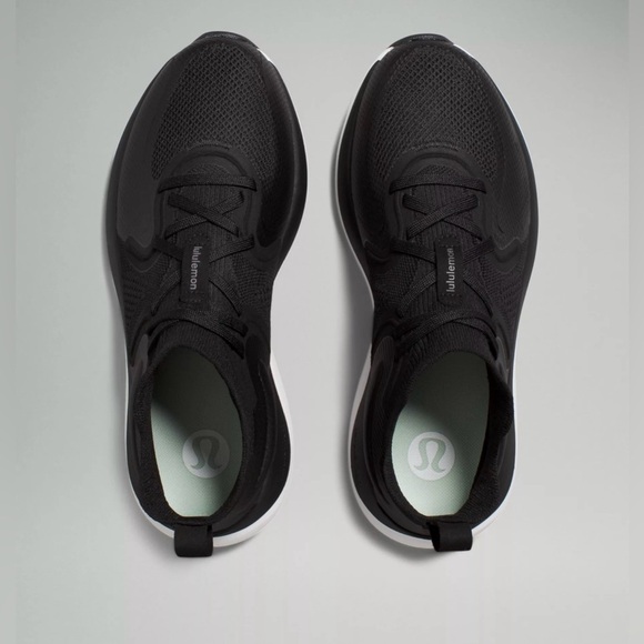 Lululemon Women’s Chargeful 2 Mid Workout Athletic Sneakers - Picture 2 of 16